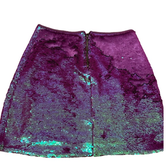 ✨🪩 Purple Teal Flip Sequin Mermaid Color Eras Tour Mini Skirt 🪩 ✨ - Picture 2 of 2